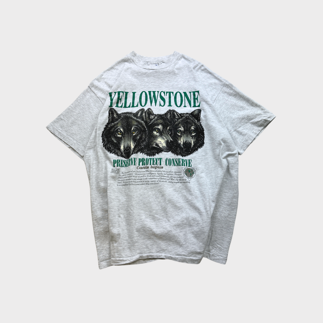 Vintage 90s Yellowstone National Park Conservation Wildlife Wolf Graphic T-Shirt