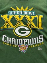 Load image into Gallery viewer, Vintage 1997 Green Bay Packers Super Bowl XXXI Champions Pro Player Graphic T-Shirt
