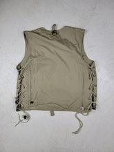 Load image into Gallery viewer, 90s Fisherman Tactical Vest (M)
