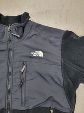 Load image into Gallery viewer, The North Face Black Denali Fleece Jacket
