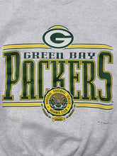 Load image into Gallery viewer, 90s Green Bay Packers Nutmeg Mills Crewneck
