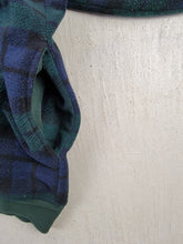 Load image into Gallery viewer, 90s Gap Q-Zip Plaid Fleece Sweater
