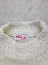 Load image into Gallery viewer, 90s Asheboro Originals Braided Knit Cream Jumper
