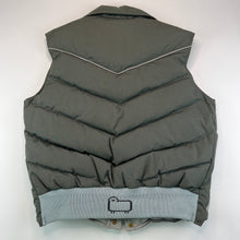 Load image into Gallery viewer, Vintage Woolrich Down Puffer Snap Button Vest

