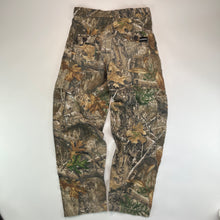 Load image into Gallery viewer, Realtree Camo Cargo Pants (S)
